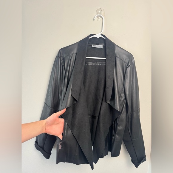 Womens Asymmetric Faux Leather Basic Jacket Size L/XL? - Picture 3 of 7